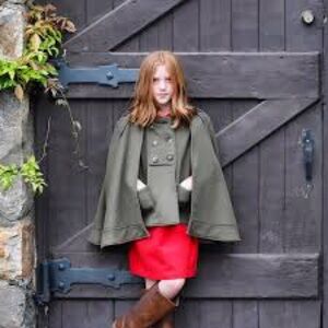 Classic Prep Victoria Solid Cape Wool, Rifle Green NWT